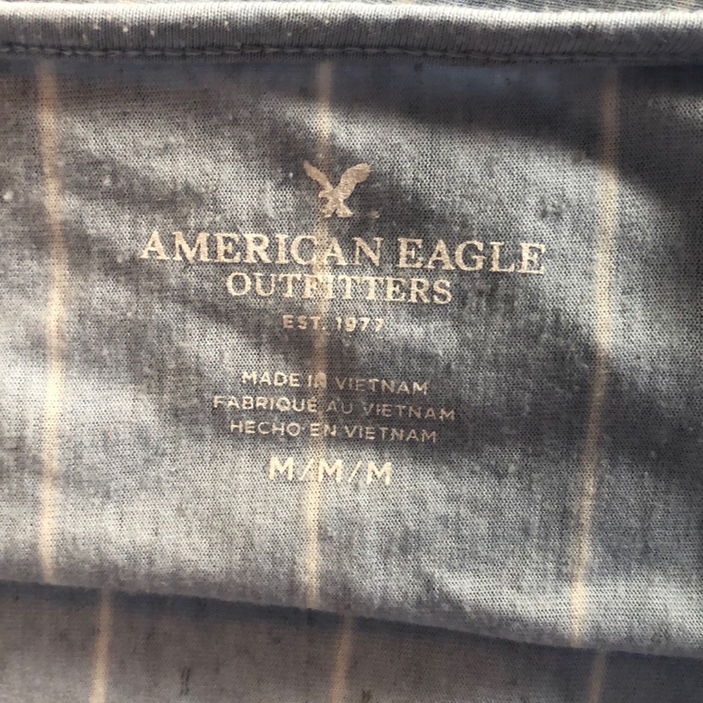 Light blue ruffled top - Picture 5 of 5